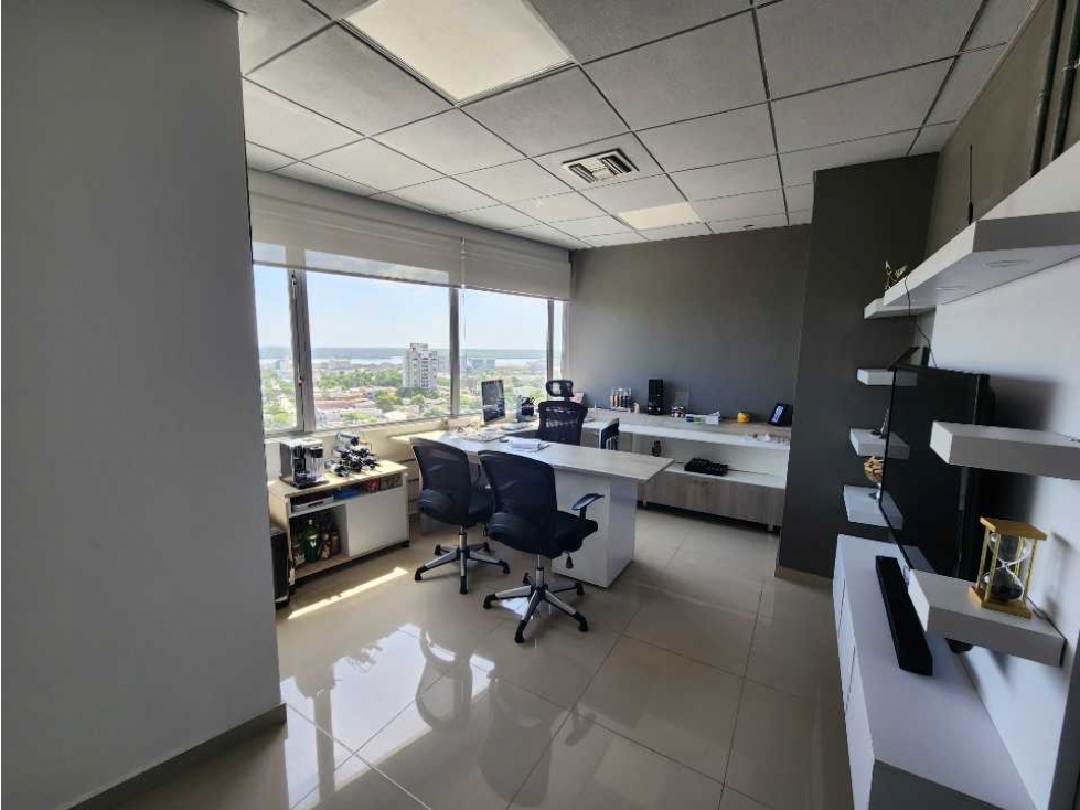 VENTA O ALQUILER DE OFICINA EN ALTO PRADO - 4