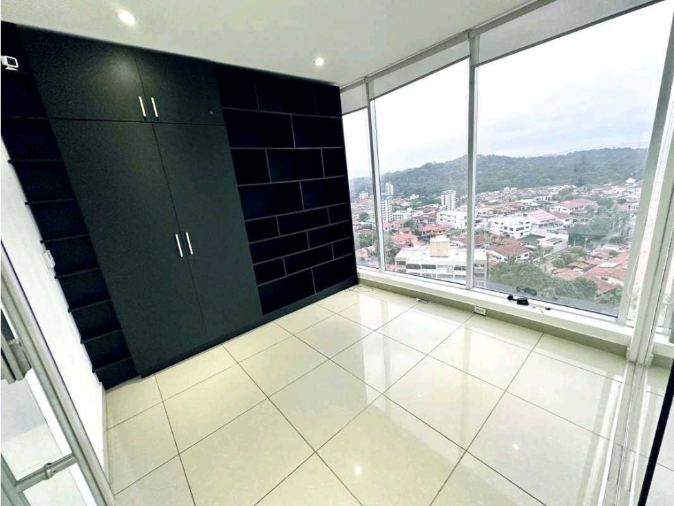 VENTA O ALQUILER OFICINAS PH GOLDEN POINT - 6