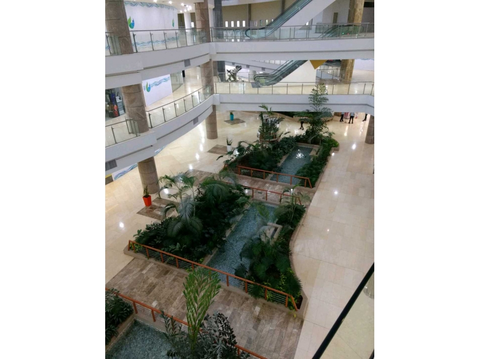 VENTA O ARRIENDA OFICINA COMERCIAL EN BLUE GARDEN BARRANQUILLA — foto 5