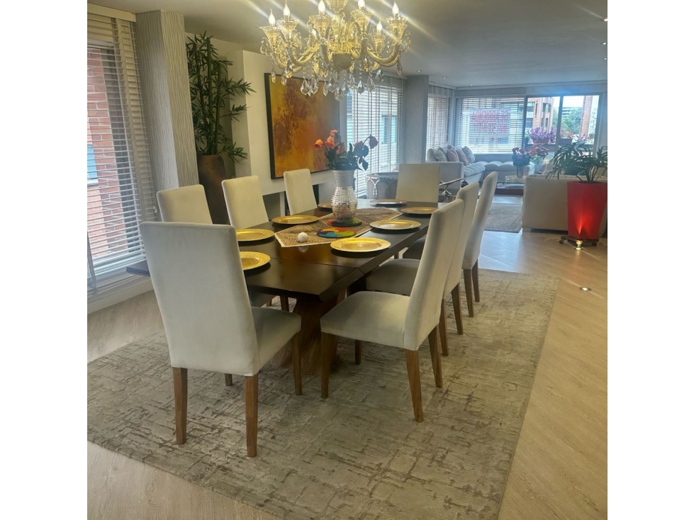 Venta o arriendo apartamento Remodelado en Chicó, Bogotá. — foto 5
