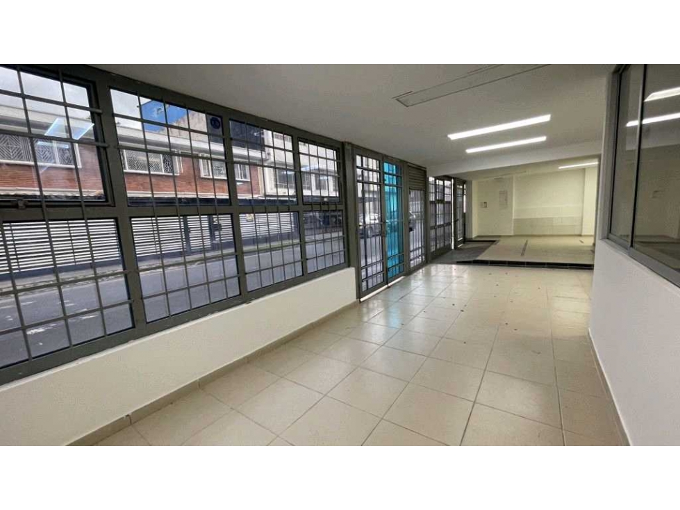 Venta o Arriendo Casa Comercial Barrio Normandía - 5