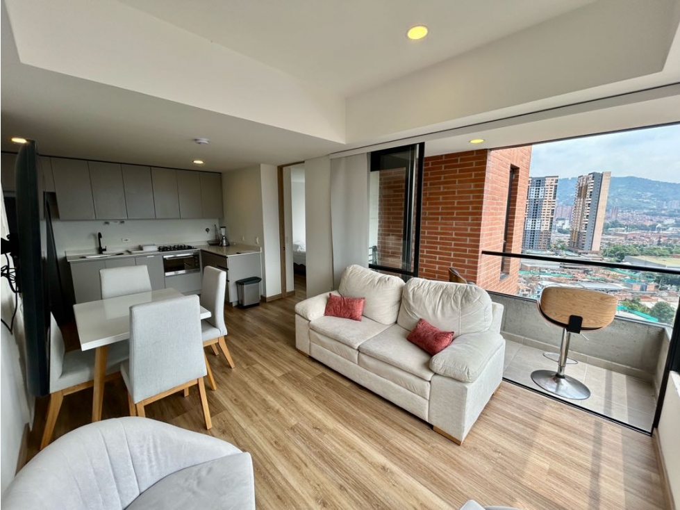 VENTA/ARRIENDO DE APARTAMENTO AMOBLADO EN ENVIGADO CERCA AL MAYORCA