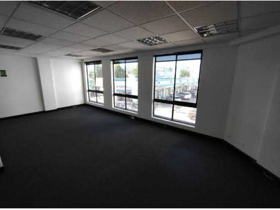 OFICINA EN VENTA O ARRIENDO 90 m² NIZZA — foto 4