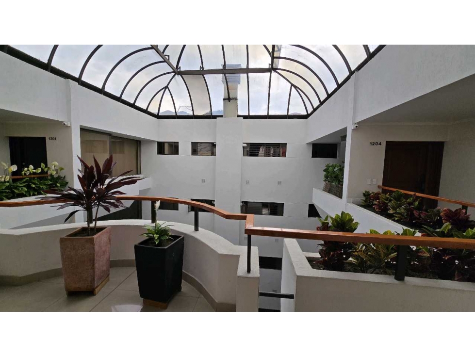 VENTA APARTAMENTO 300m2 REMODELADO EXTERIOR COUNTRY CLUB — foto 5