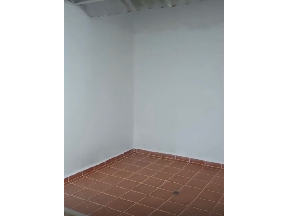 Venta o permuta CASA en LAURELES Santa Teresita - Primer piso — foto 2