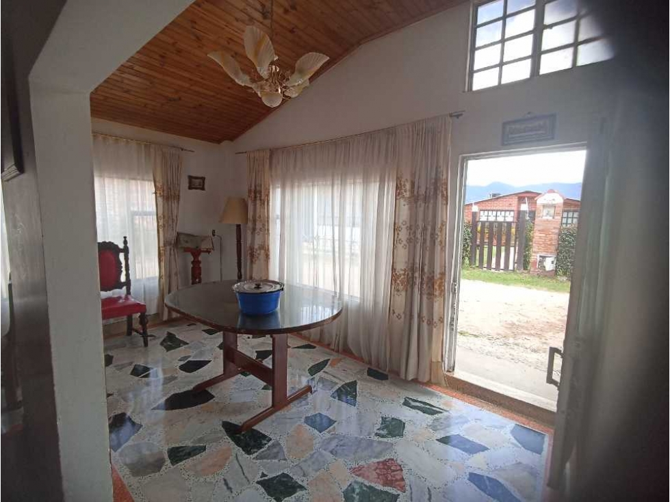 Venta casa,bodega y lote cubierto Zipa total 320 mtrs² - 6