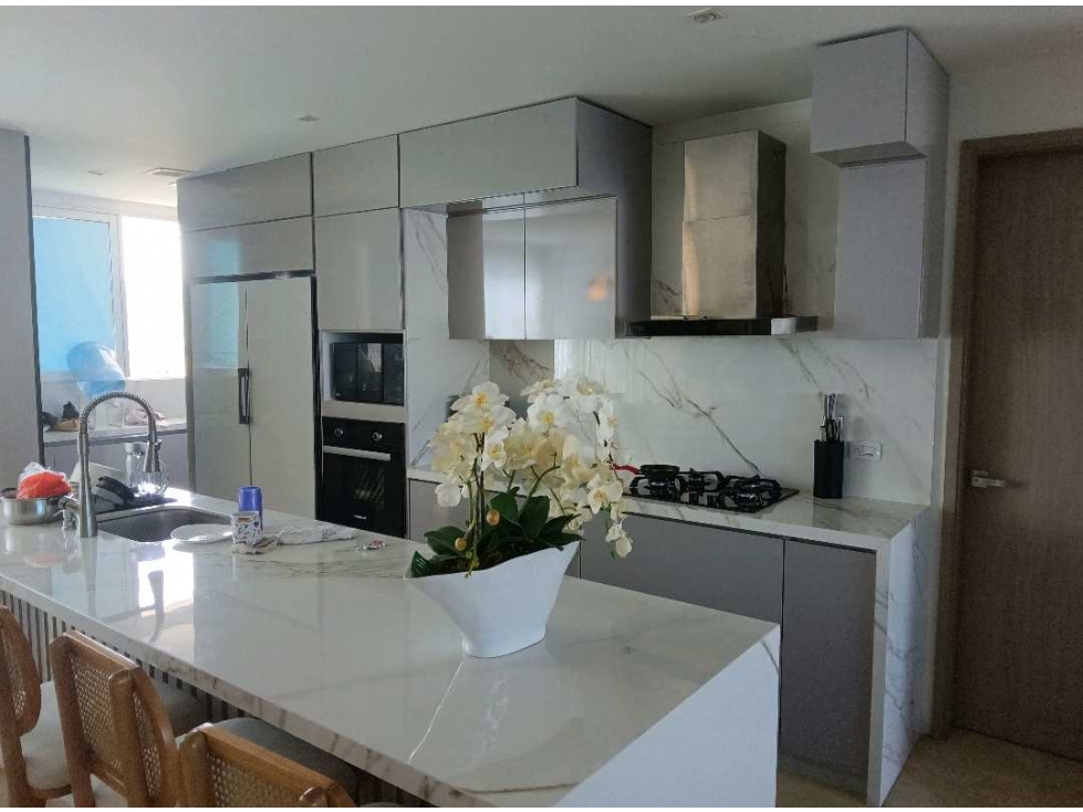 VENTA O PERMUTA DE APARTAMENTO SOBRE LA BAHIA DE MANGA — foto 6