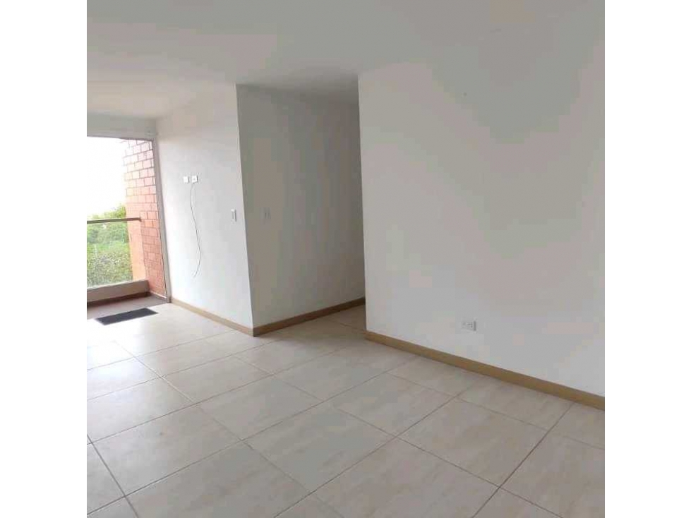 VENTA O RENTA apartamento en senderos de san silvetre — foto 4