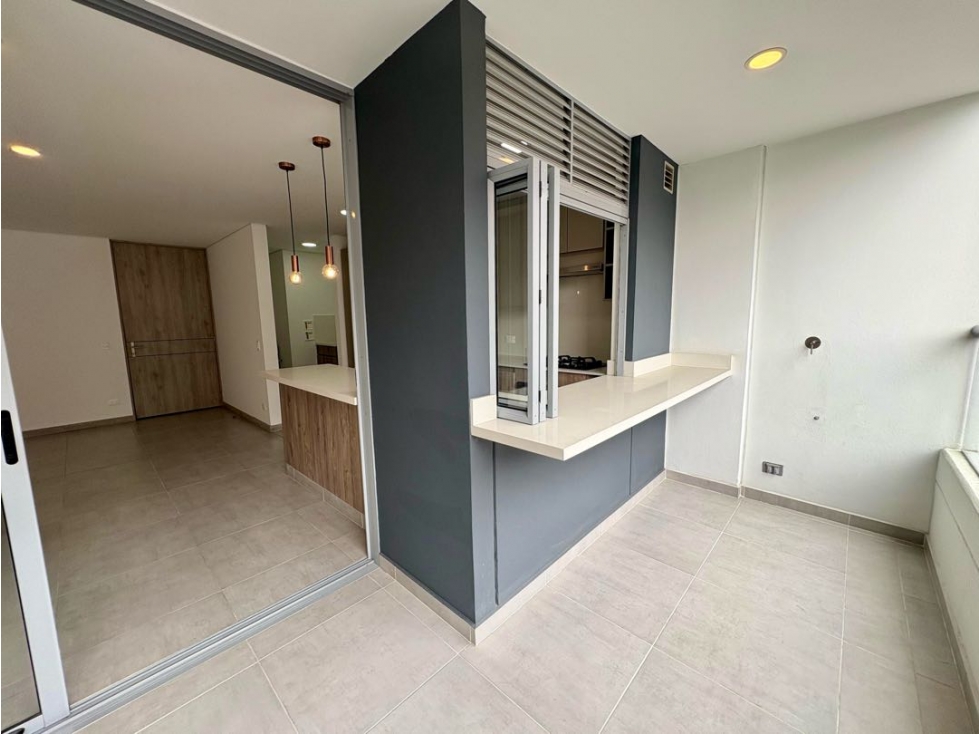 Venta o renta de apartamento de 105 m² en envigado loma de los mesa — foto 2