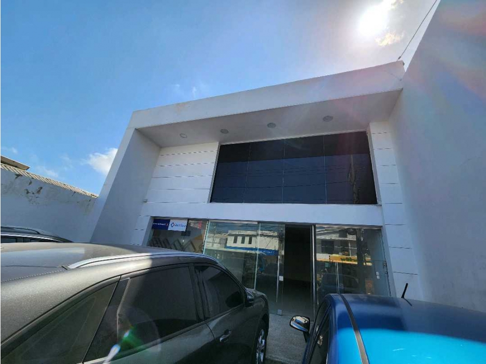 Venta o Renta Local Comercial - 2