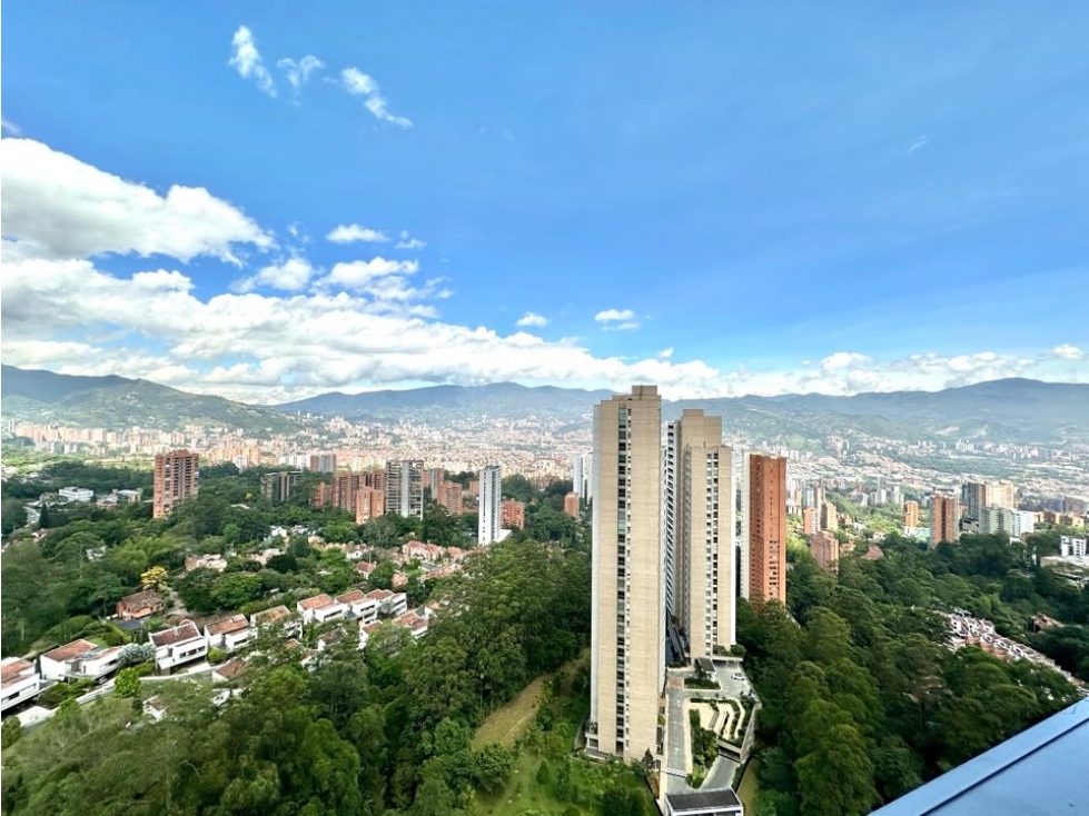 Venta o Renta Vacía Apartamento en El Poblado Los Balsos 210 mt2 — foto 3