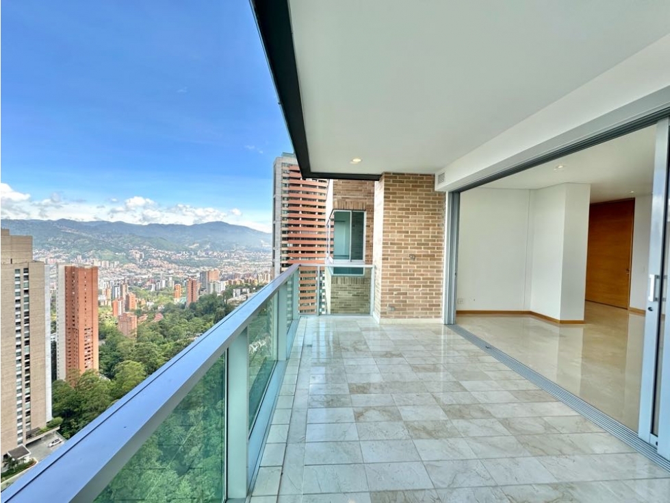 Venta o Renta Vacía Apartamento en El Poblado Los Balsos 210 mt2 — foto 4