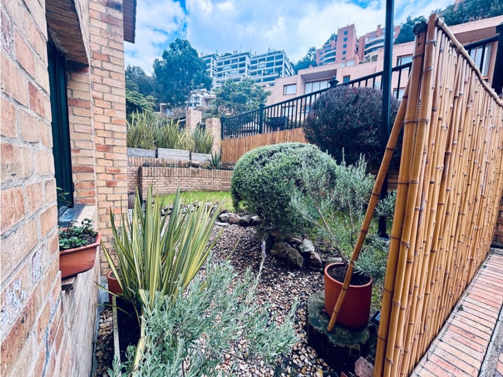 VENTA o ARRIENDO CASA 580m2 - TERRENO 680m2 REMODELADA BOSQUE MEDINA — foto 3