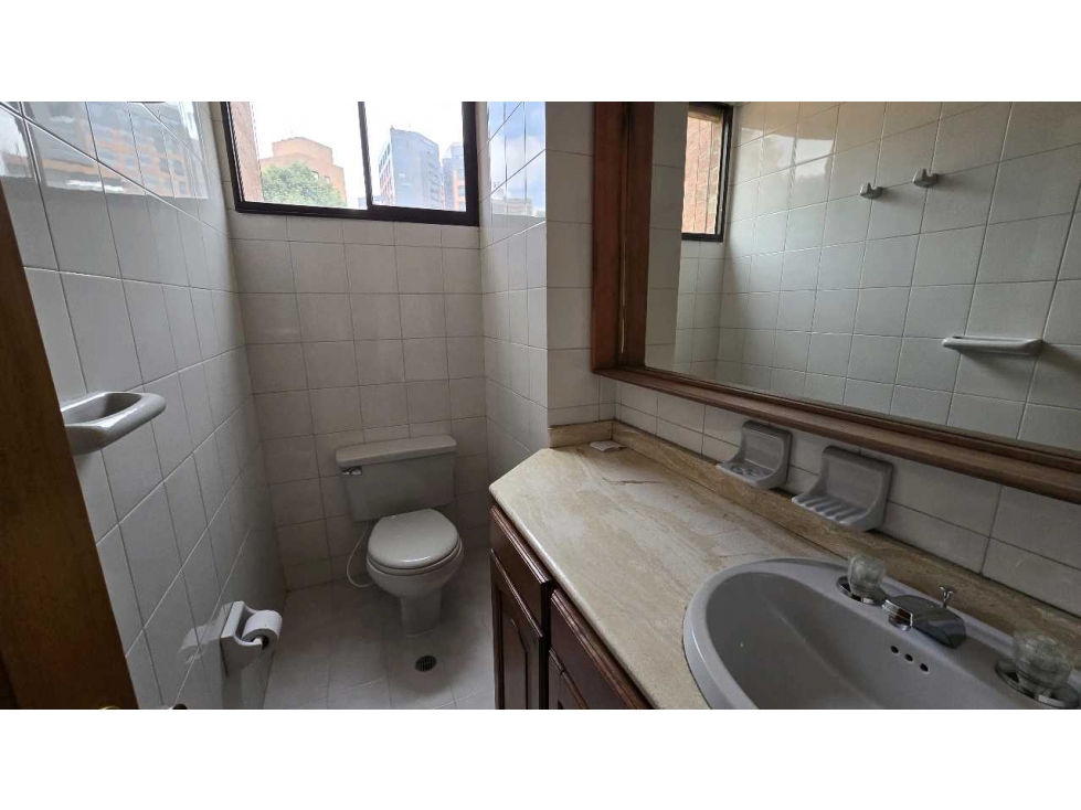 VENTA OFICINA 163m2 ZONA G exterior Quinta Camacho — foto 6