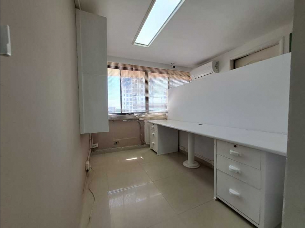 Venta oficina cartagena centro ejecutivo Bocagrande — foto 6