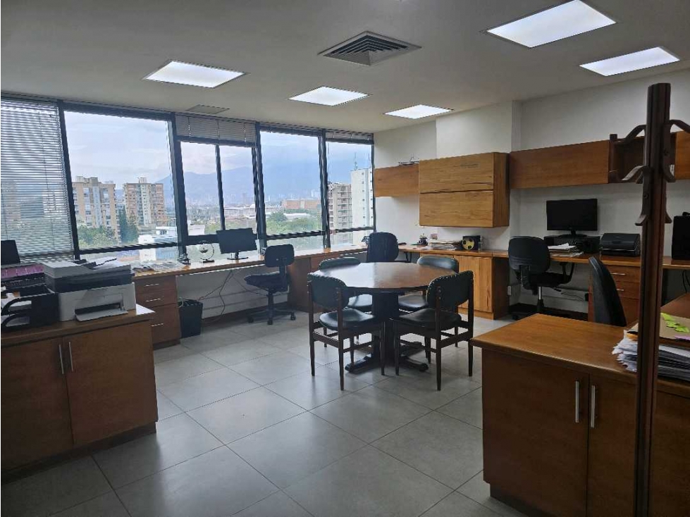 Venta Oficina con ubicación estratégica en la Aguacatala, el Poblado — foto 2