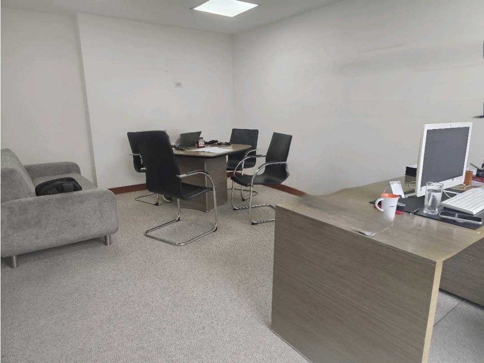 Venta Oficina con ubicación estratégica en la Aguacatala, el Poblado — foto 4