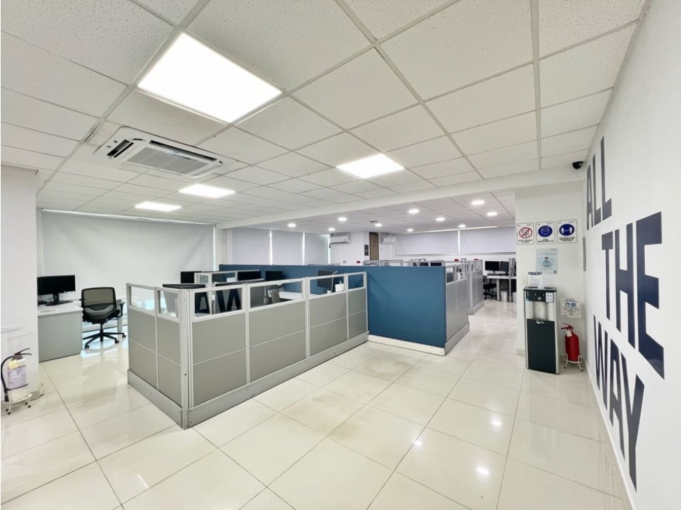 Venta oficina corporativa en edificio Twins Bay Manga Cartagena — foto 2