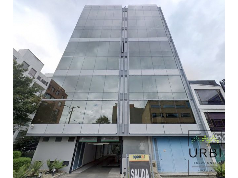VENTA OFICINA COUNTRY MEDICAL CENTER - VIRREY