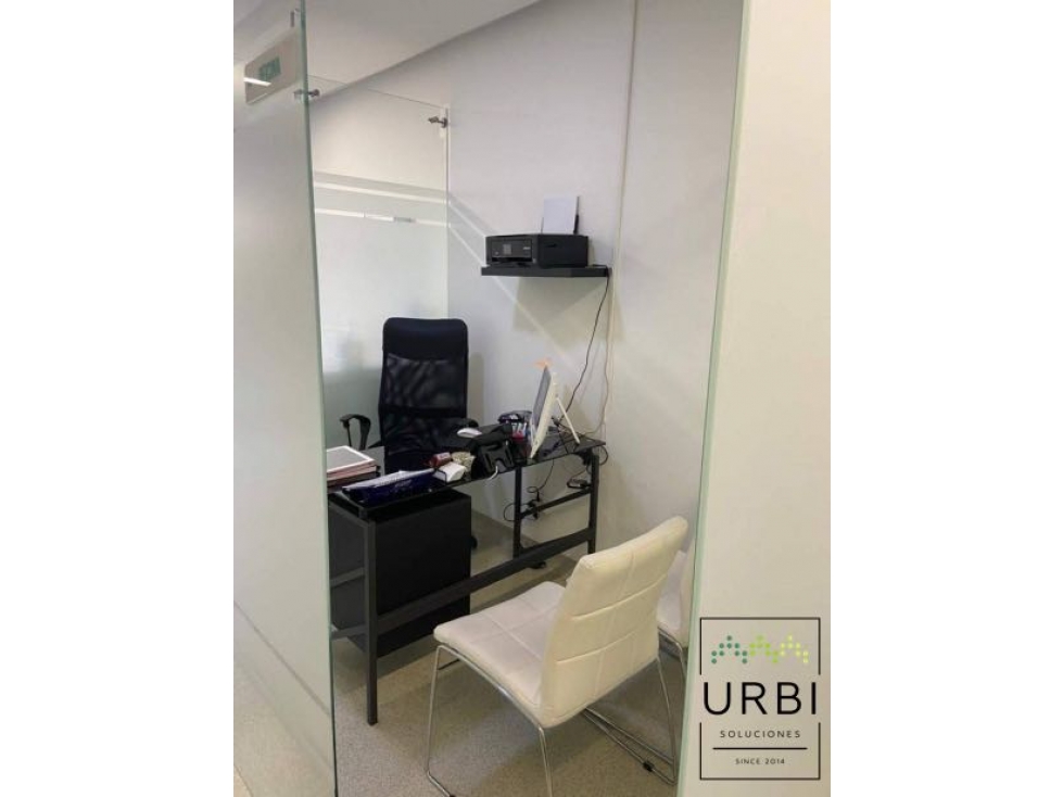 VENTA OFICINA COUNTRY MEDICAL CENTER - VIRREY — foto 3
