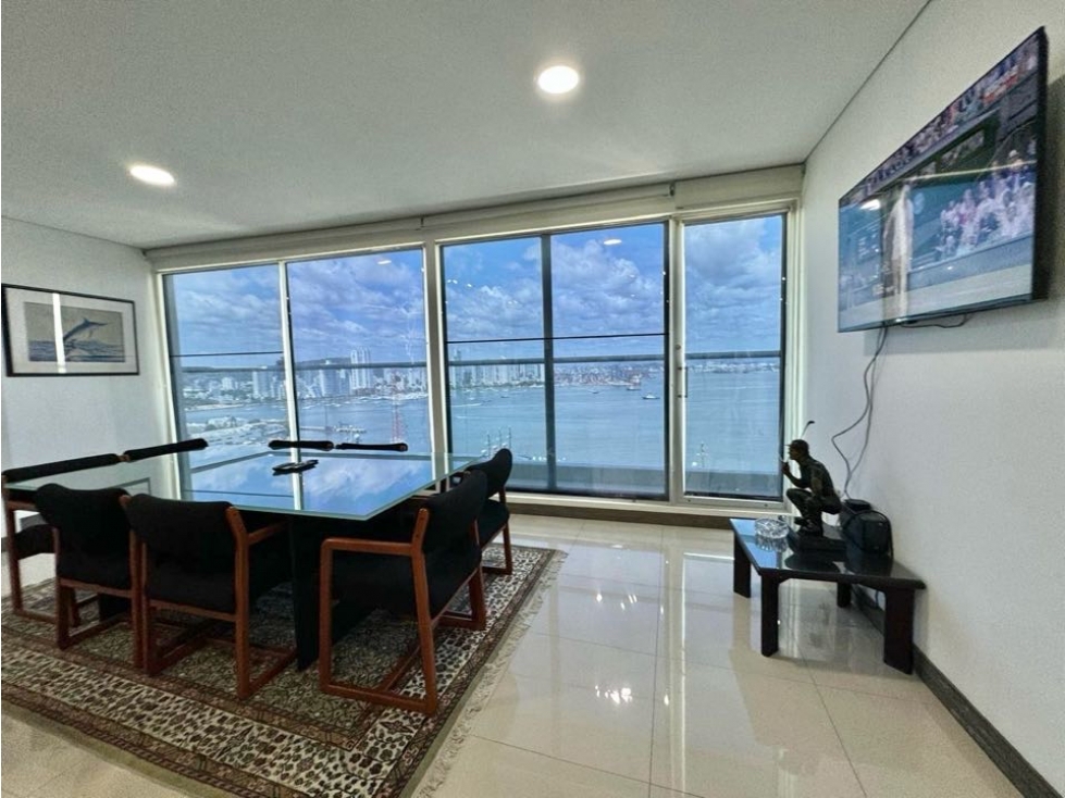 VENTA! Oficina en Cartagena! Edificio Grupo Area! - 2