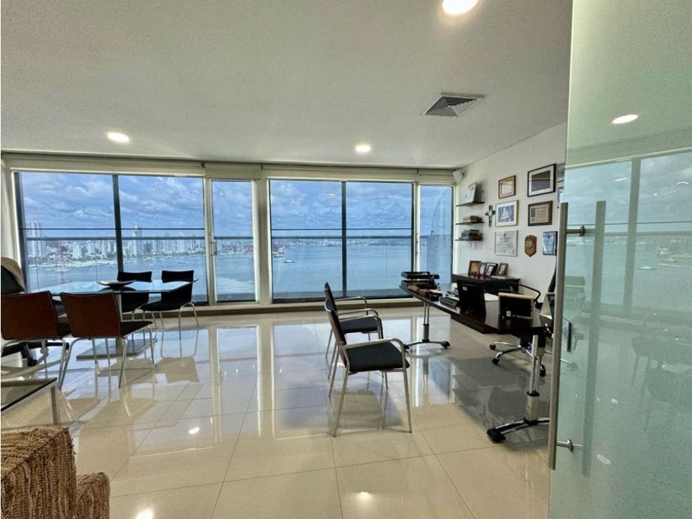 VENTA! Oficina en Cartagena! Edificio Grupo Area! - 5