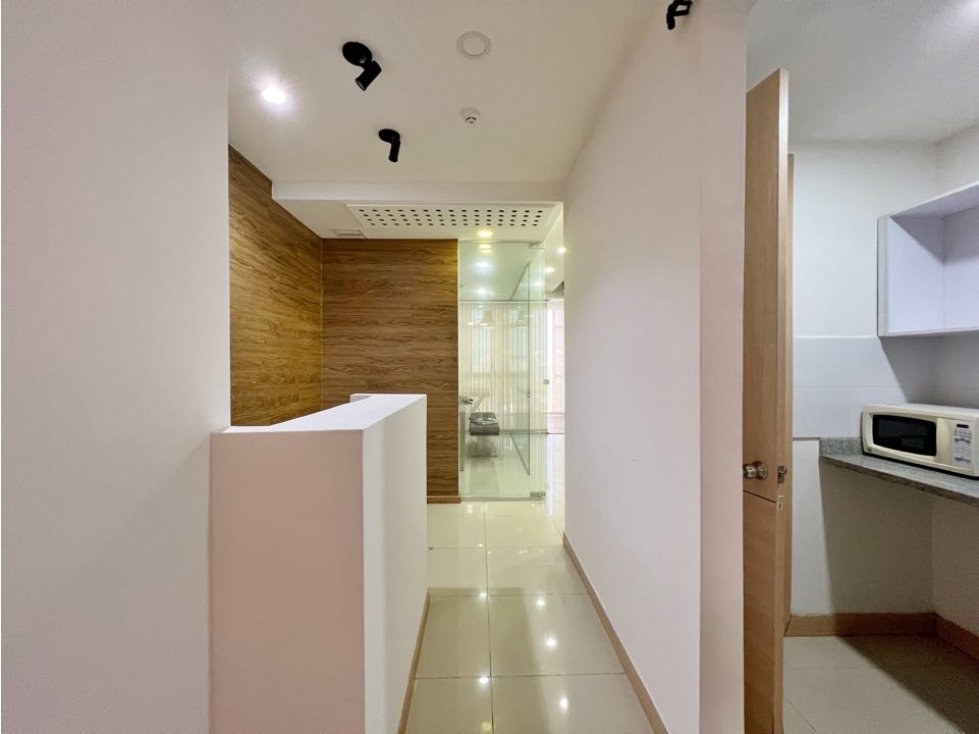 Venta oficina en Parquiamerica en zona industrial Mamonal Cartagena — foto 3