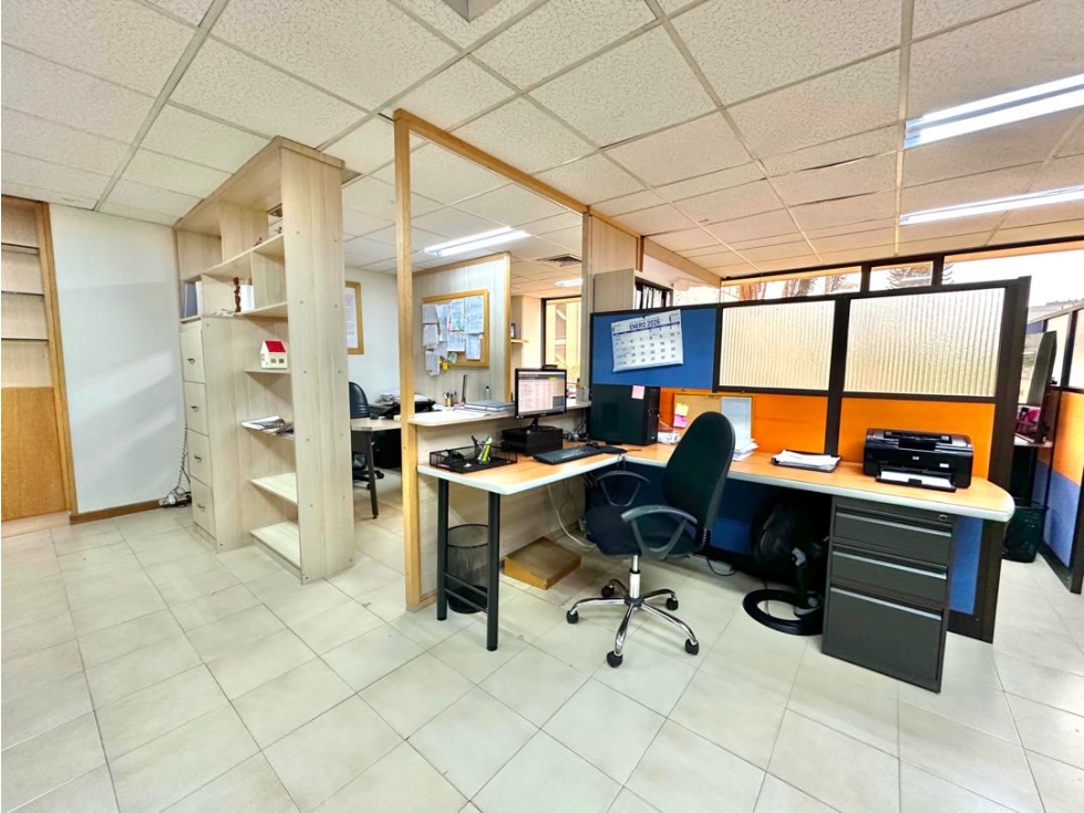 Venta Oficina Poblado Manila Medellin centro empresarial reconocido — foto 2