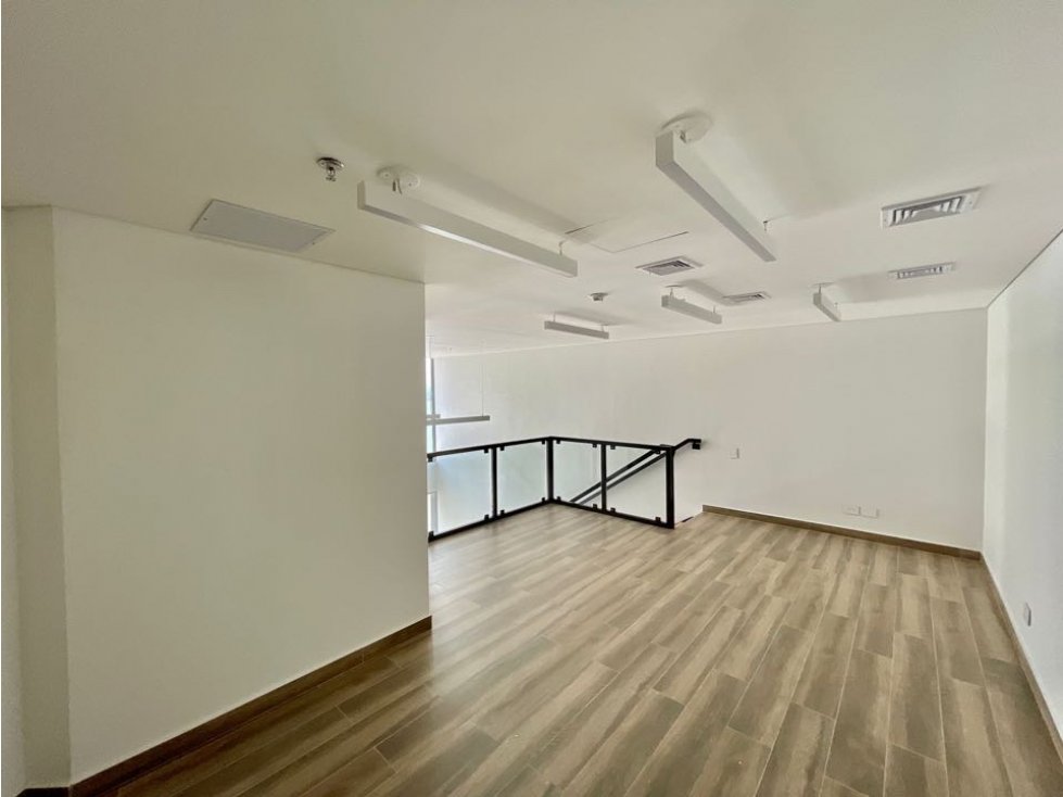 Venta oficina corporativa en Torre Empresarial Prodegi Cartagena - 6