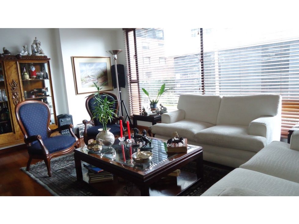 VENTA OPORTUNIDAD APTO CHICO NAVARRA calle 94