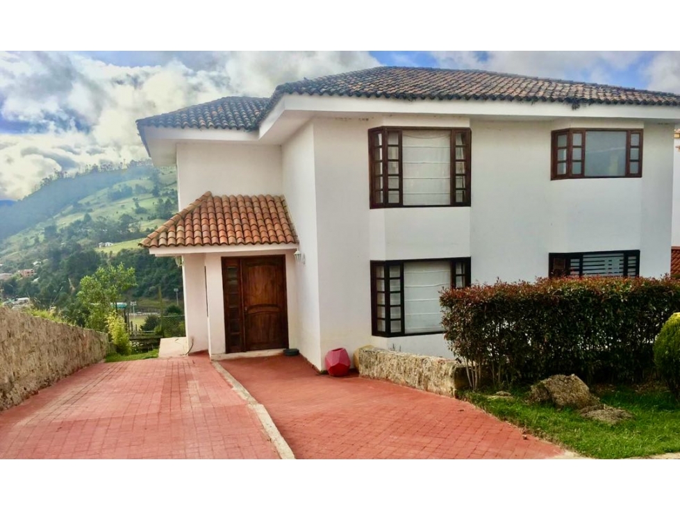 VENTA OPORTUNIDAD CASA URBANIZACIÓN CERRADA LA CALERA, cundinamarca