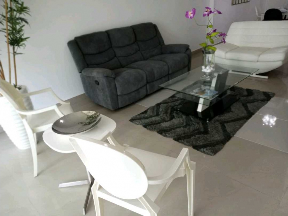 VENTA PARTAMENTO AMOBLADO EN AVENIDA BALBOA 3 RECAMARAS LT — foto 2
