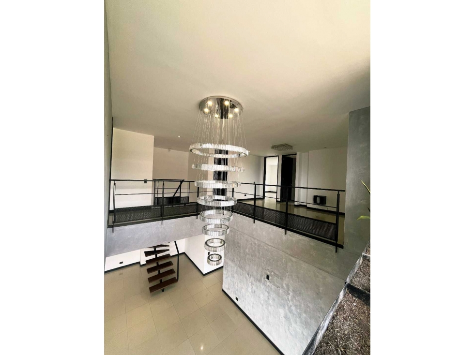 VENTA PENTHOUSE 272 m2 COLA DEL ZORRO EL POBLADO MEDELLIN