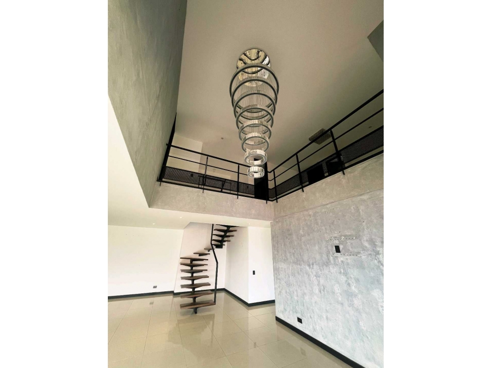 VENTA PENTHOUSE 272 m2 COLA DEL ZORRO EL POBLADO MEDELLIN — foto 5