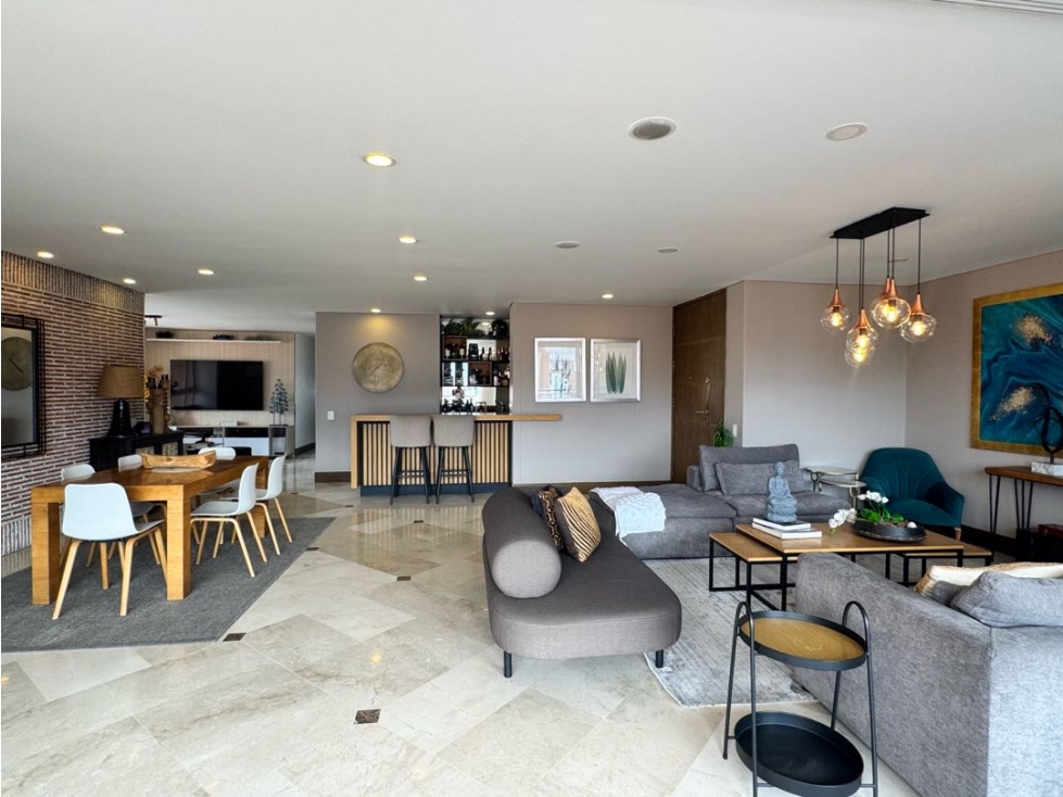 VENTA PENTHOUSE CON TERRAZA, LAURELES, MEDELLÍN