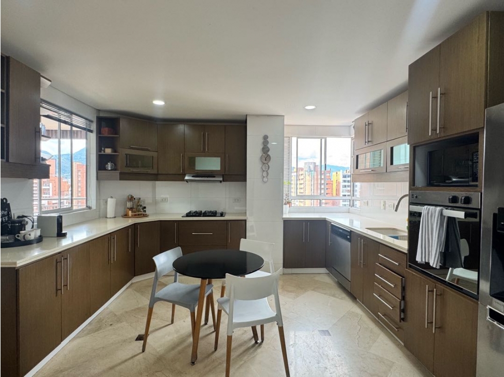 VENTA PENTHOUSE CON TERRAZA, LAURELES, MEDELLÍN — foto 6