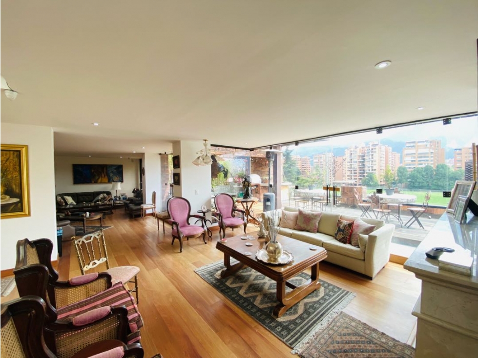 Venta penthouse dúplex en La Carolina