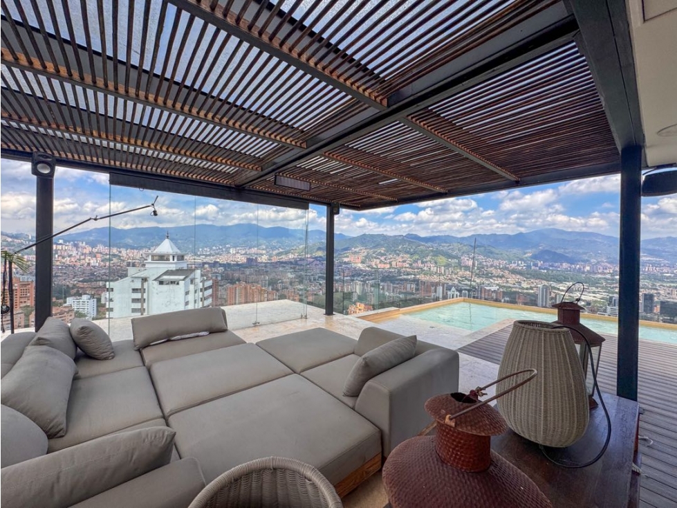 VENTA PENTHOUSE DUPLEX CON TERRAZA Y PISCINA, EL POBLADO, MEDELLÍN — foto 2