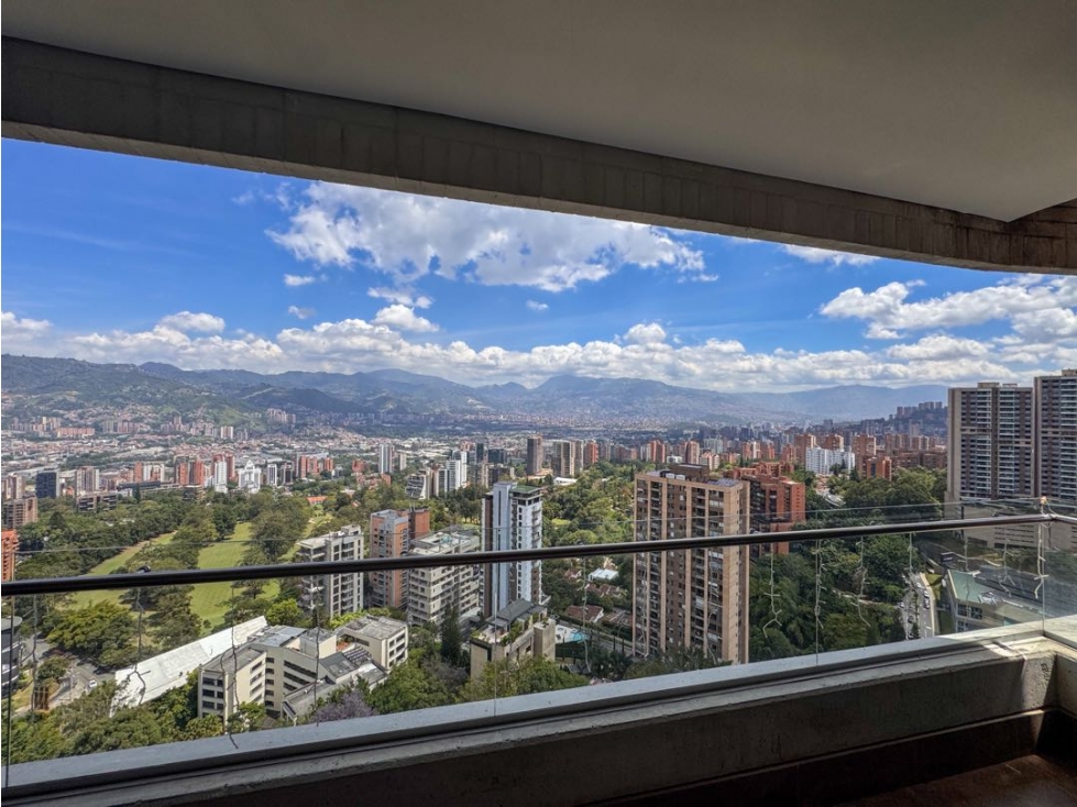 VENTA PENTHOUSE DUPLEX CON TERRAZA Y PISCINA, EL POBLADO, MEDELLÍN — foto 6