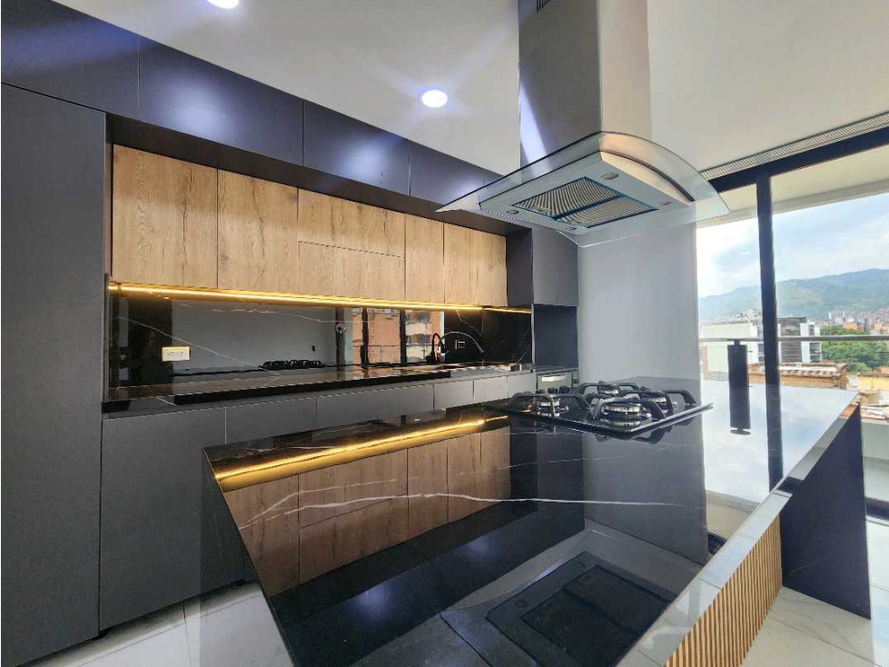 Venta Penthouse Duplex Laureles Medellín — foto 2