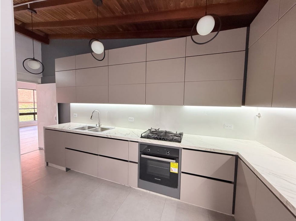 Venta PENTHOUSE El tesoro 205M2 tu vecino el Centro comercial - 3