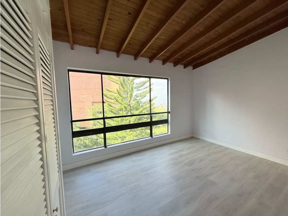Venta PENTHOUSE El tesoro 205M2 tu vecino el Centro comercial - 4