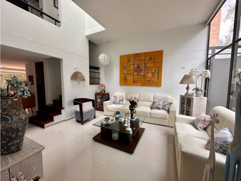 VENTA CASA CAMPESTRE CON CLUB HOUSE GUAIMARAL, BOGOTA — foto 2