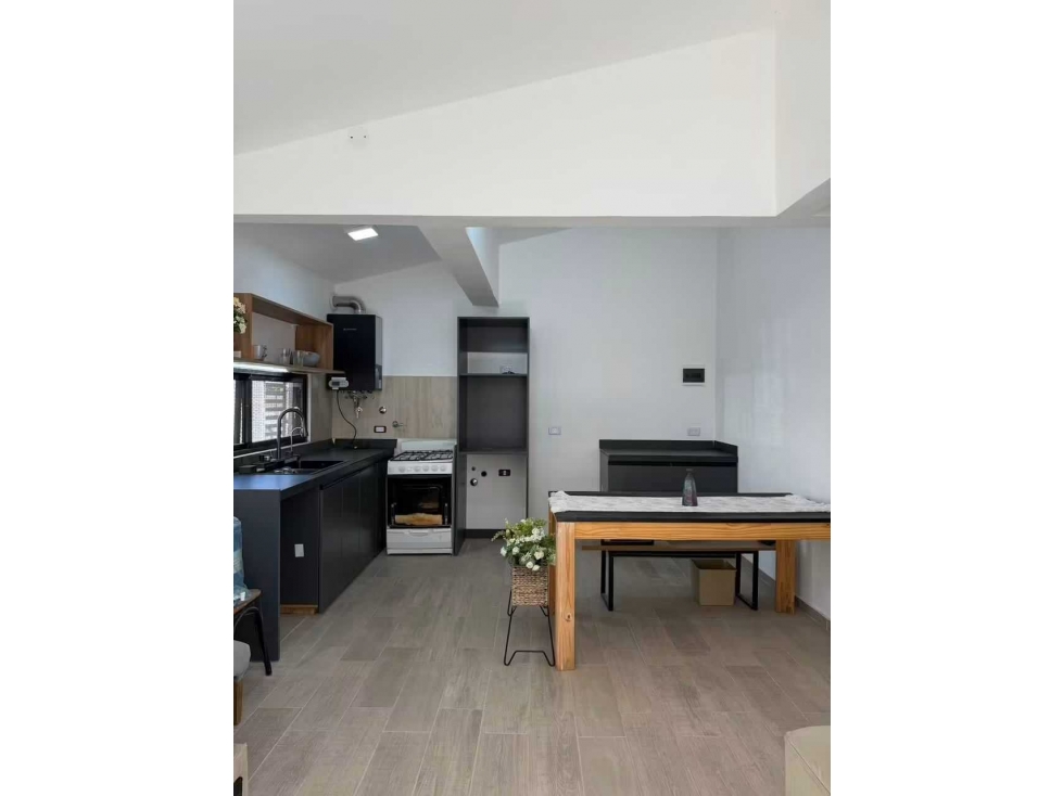 VENTA PH REMODELADO A NUEVO CERCA DEL CENTRO DE VILLA CARLOS PAZ — foto 4