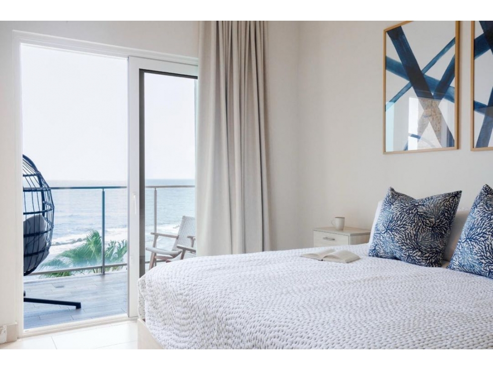 VENTA DE APARTAMENTO PLAYA ESCONDIDA (EC) VISTA AL MAR