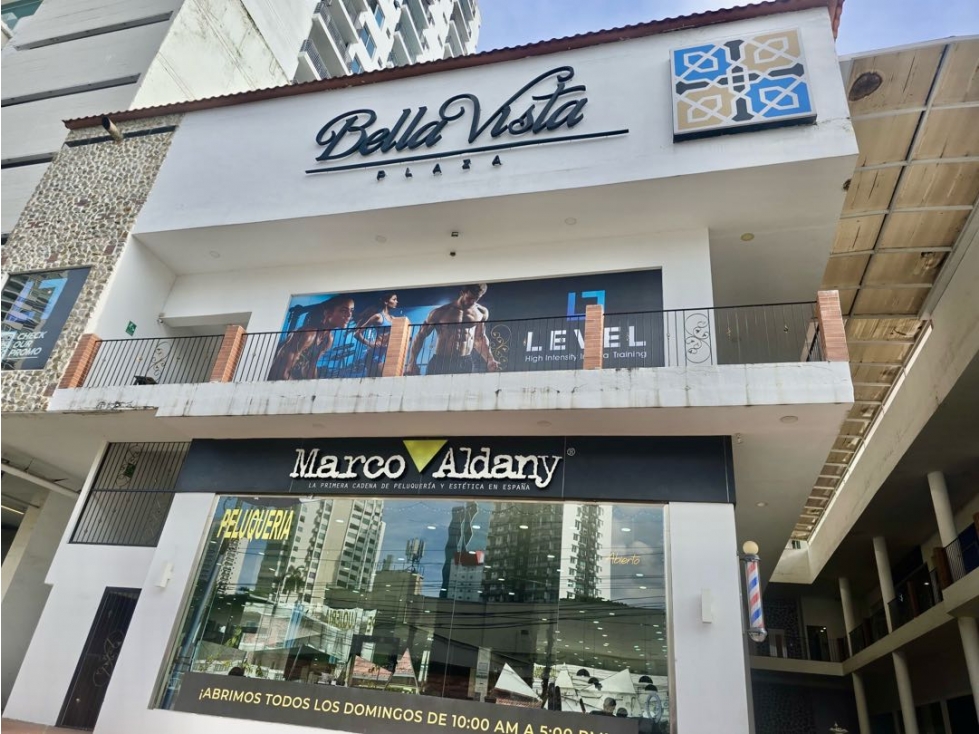 VENTA PLAZA COMERCIAL OPERANDO (EC) — foto 2