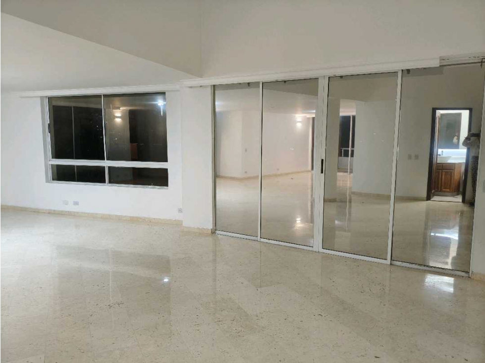Venta Poblado Tesoro duplex con 2 alcobas en nivel 1 y 2 en nivel 2 — foto 3