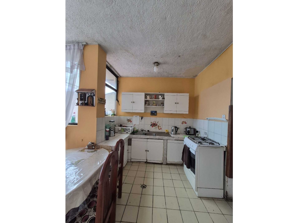 VENTA PROPIEDAD CON DUPLEX Y SUITE, MONJAS, CENTRO ORIENTE QUITO — foto 6