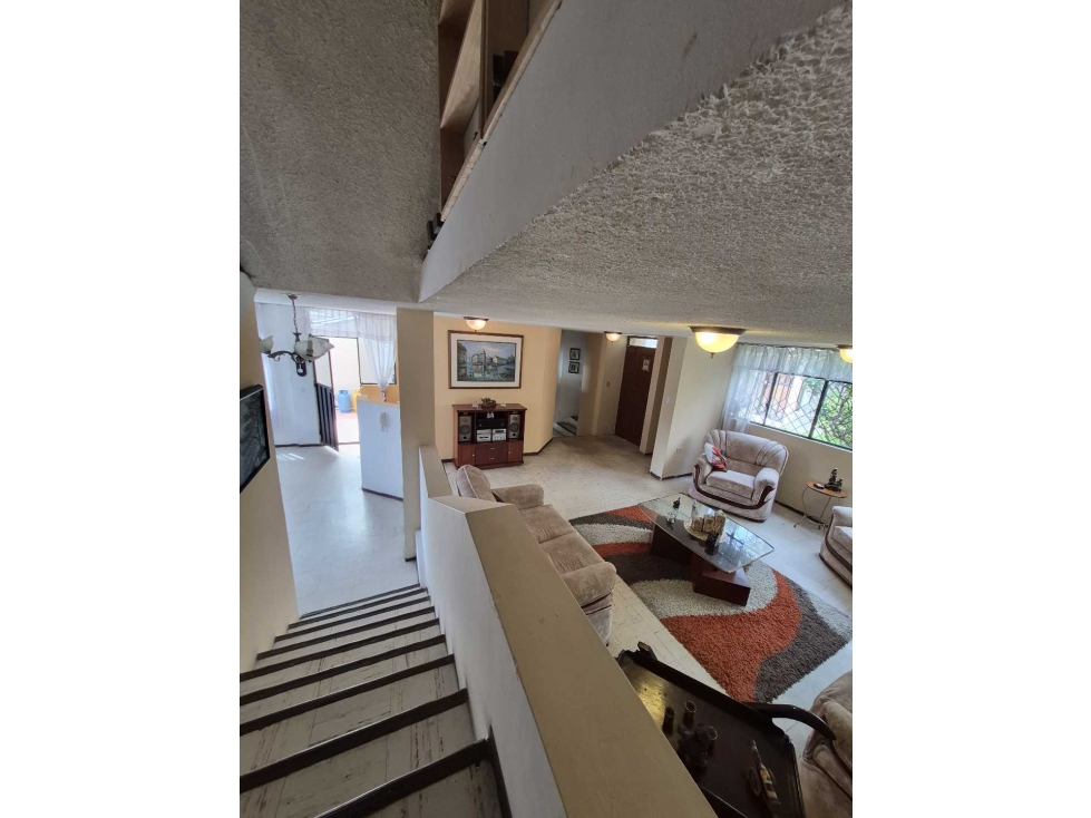 VENTA PROPIEDAD CON DUPLEX Y SUITE, MONJAS, CENTRO ORIENTE QUITO — foto 3