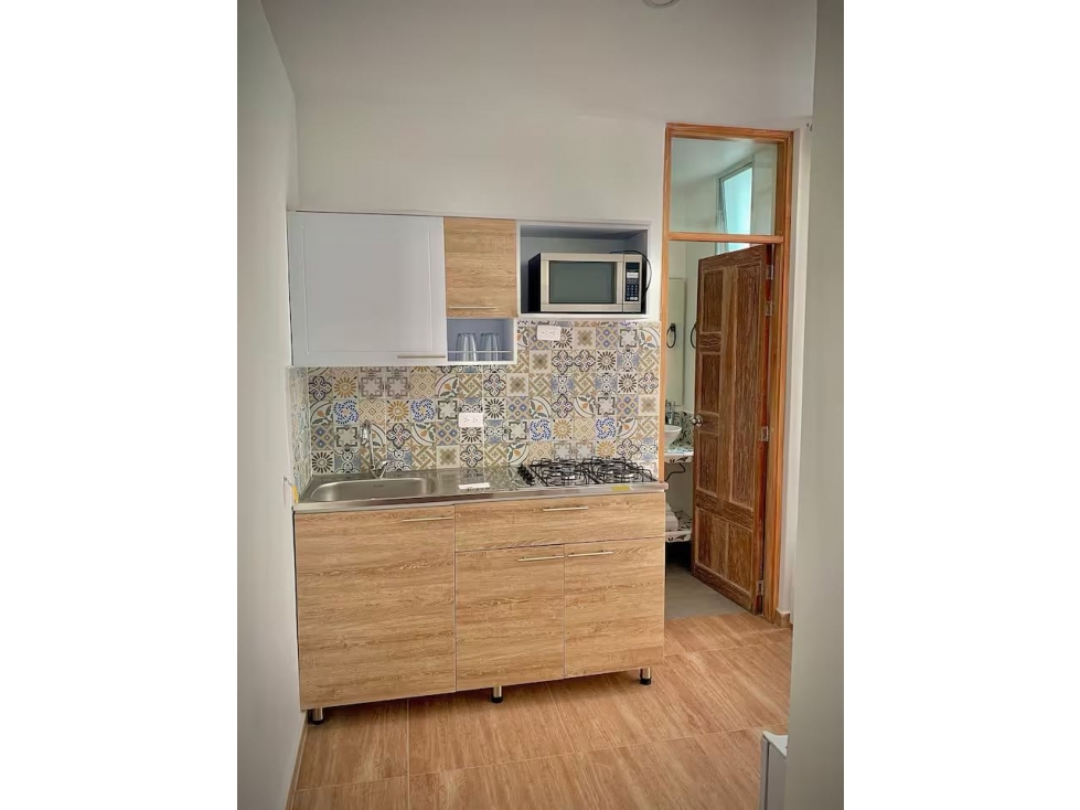 Venta CASA HOTEL en LAURELES con Rentabilidad del 1% Mensual — foto 3